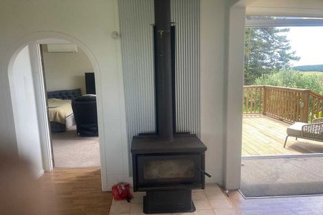 Photo of property in 18 Nukuroa Road, Oruawharo, Wellsford, 0975
