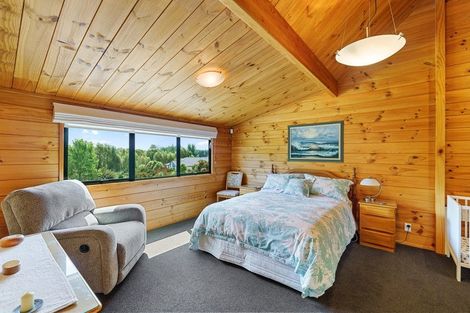 Photo of property in 25 Kensington Drive, Peka Peka, Waikanae, 5391