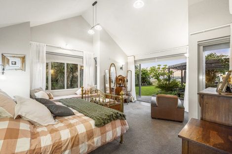 Photo of property in 288 Rimmer Road, Helensville, 0875