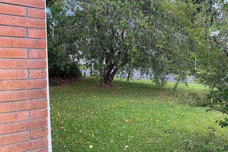 Photo of property in 2/1 Hatherlow Street, Glenfield, Auckland, 0629