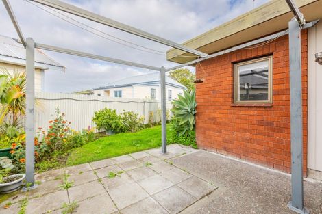 Photo of property in 3/92 Guppy Road, Greenmeadows, Napier, 4112