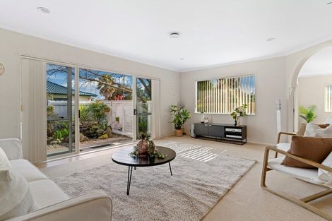 Photo of property in 94 Gravatt Road, Papamoa Beach, Papamoa, 3118