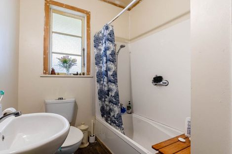 Photo of property in 47 Kirk Street, Otaki, 5512