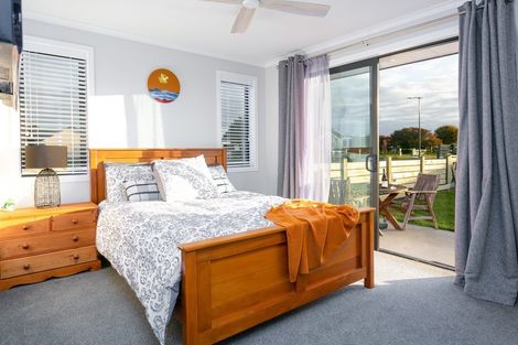 Photo of property in 43 Seachange Drive, Leamington, Cambridge, 3432