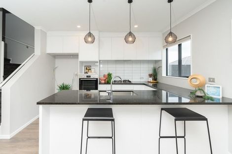 Photo of property in 9/15 Onukutara Place, Huntington, Hamilton, 3281