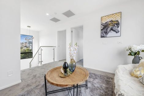 Photo of property in 12 Elevation Street, Flat Bush, Auckland, 2019