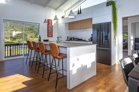 Photo of property in 101 Pohutukawa Crescent, Whangamata, 3620