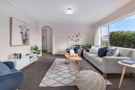 Photo of property in 52a Winchester Street, Levin, 5510