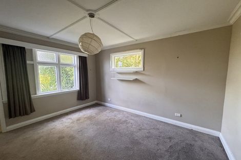 Photo of property in 24 Highbury Crescent, Highbury, Wellington, 6012