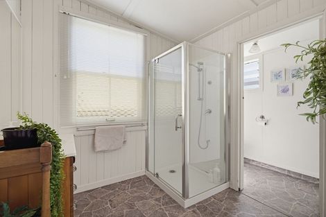 Photo of property in 5 Queen Street, Paeroa, 3600