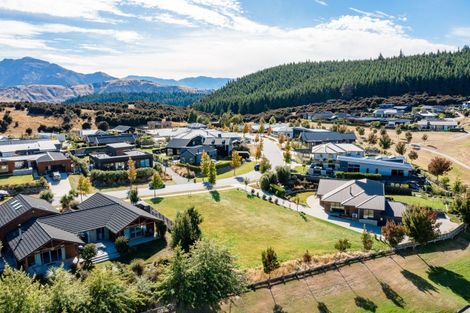 Photo of property in 44 Minaret Ridge, Wanaka, 9305
