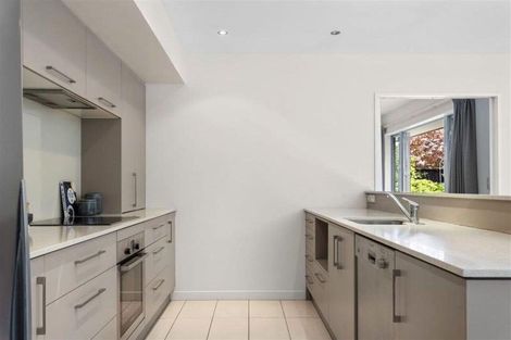 Photo of property in 70b Jeffreys Road, Fendalton, Christchurch, 8052