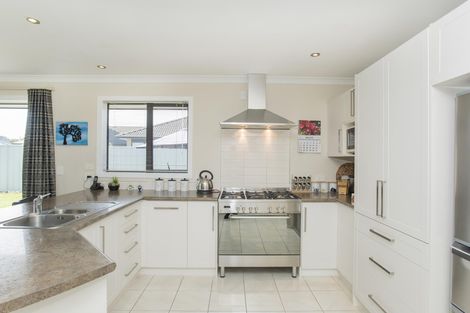 Photo of property in 14 Sterling Park, Lytton West, Gisborne, 4010