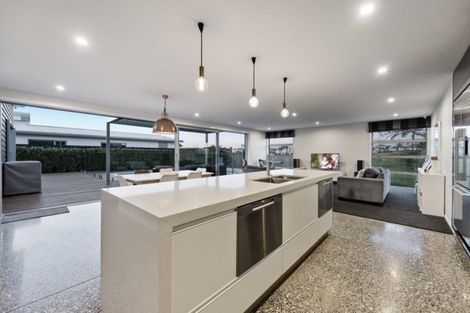 Photo of property in 24 Wisteria Place, Flagstaff, Hamilton, 3210