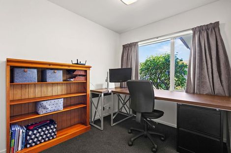 Photo of property in 6 Rawei Place, Harewood, Christchurch, 8051