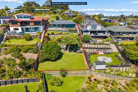Photo of property in 6 Durness Place, Red Beach, 0932