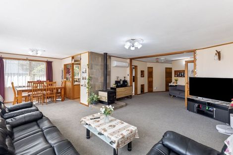 Photo of property in 76 Dundas Road, Sanson, 4817