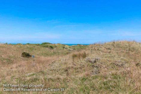 Photo of property in 9 Laird Street, Castlecliff, Wanganui, 4501