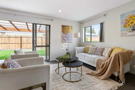 Photo of property in 35 Arion Road, Takanini, 2112