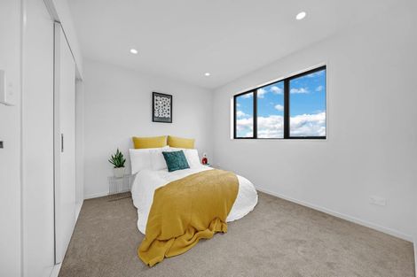 Photo of property in 5/220 Pakuranga Road, Pakuranga Heights, Auckland, 2010