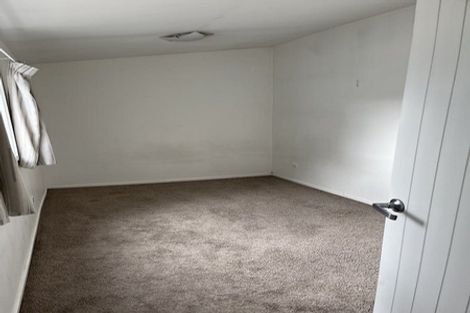 Photo of property in 87 Bay View Road, South Dunedin, Dunedin, 9012