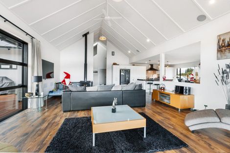 Photo of property in 145 Oliver Road, Bendigo, Cromwell, 9383