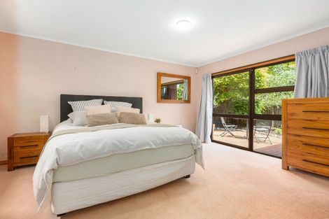 Photo of property in 2/16 Cheviot Road, Lowry Bay, Lower Hutt, 5013