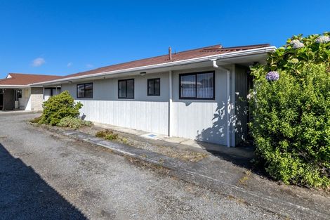 Photo of property in 15b Hadfield Street, Otaki, 5512