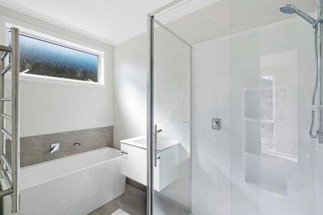 Photo of property in 7 Tanuku Lane, Te Puke, 3119