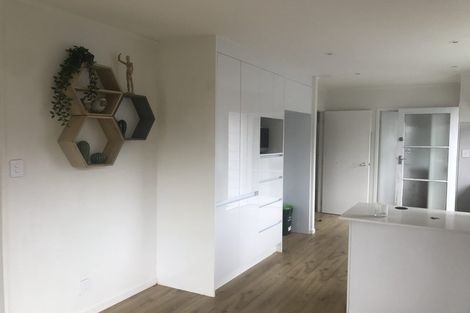 Photo of property in 65 Marendellas Drive, Bucklands Beach, Auckland, 2014