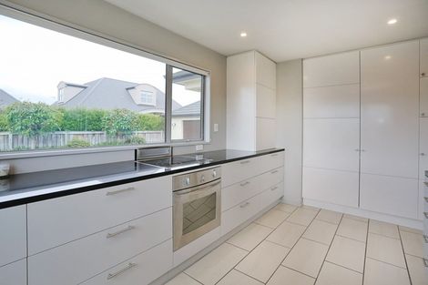 Photo of property in 17 Rosewood Drive, Rosedale, Invercargill, 9810