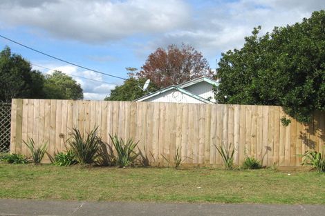 Photo of property in 803 Te Atatu Road, Te Atatu Peninsula, Auckland, 0610