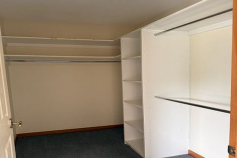 Photo of property in 1/5 Chateau Drive, Burnside, Christchurch, 8053