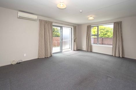 Photo of property in 1/363 Withells Road, Avonhead, Christchurch, 8042
