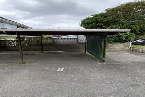 Photo of property in 4/18 Agra Crescent, Khandallah, Wellington, 6035