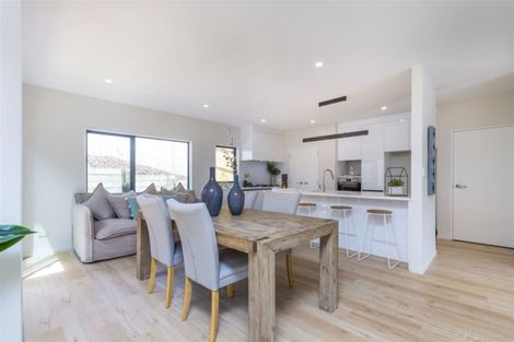 Photo of property in 34c Rodney Street, Howick, Auckland, 2014