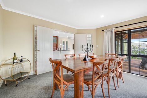 Photo of property in 49 Westerham Drive, Dannemora, Auckland, 2016