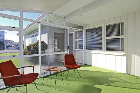 Photo of property in 1/204 Lyndon Road West, Hastings, 4122