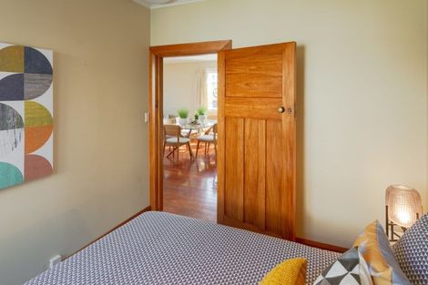Photo of property in 1 Edge Hill, Mount Victoria, Wellington, 6011