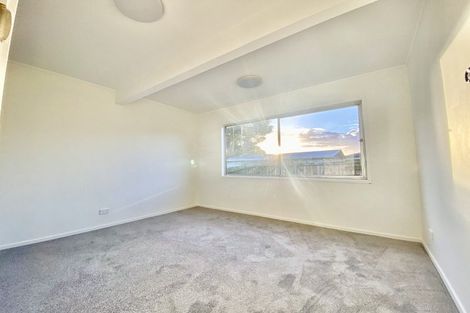 Photo of property in 32 Cape Road, Mangere, Auckland, 2022
