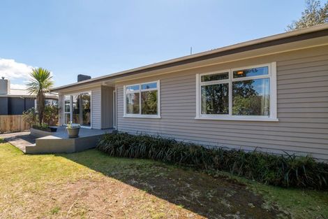 Photo of property in 14 Clouston Crescent, Fenton Park, Rotorua, 3010