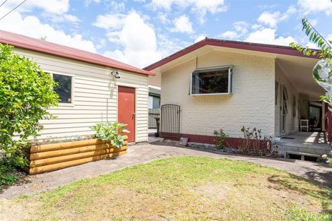 Photo of property in 15 Hibiscus Avenue, Hamilton Lake, Hamilton, 3204