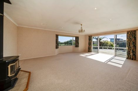 Photo of property in 281 Waihi Road, Hawera, 4673