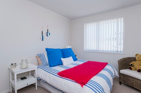 Photo of property in 1 Hamilton Drive, Wainui, Gisborne, 4010