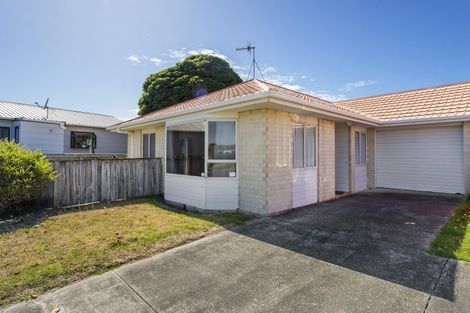 Photo of property in 15a Dennis Taylor Court, Paraparaumu, 5032