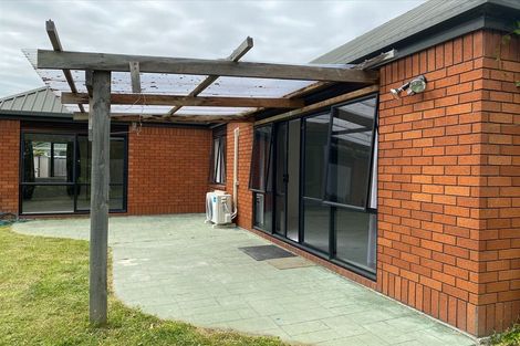 Photo of property in 2/4 Betwin Avenue, Sockburn, Christchurch, 8042