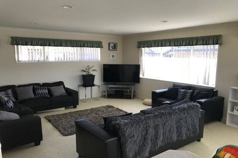 Photo of property in 30a Bayfair Drive, Mount Maunganui, 3116