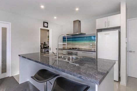 Photo of property in 27 Packard Crescent, Halswell, Christchurch, 8025