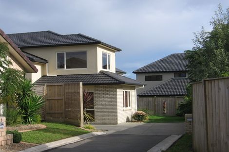 Photo of property in 7 Tsar Court, Flat Bush, Auckland, 2016