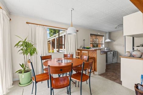 Photo of property in 27 Burtts Road, Durie Hill, Whanganui, 4500